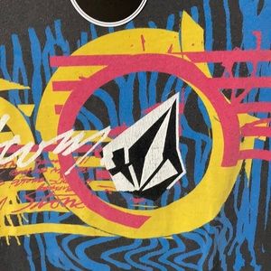 Volcom graphic Tee
